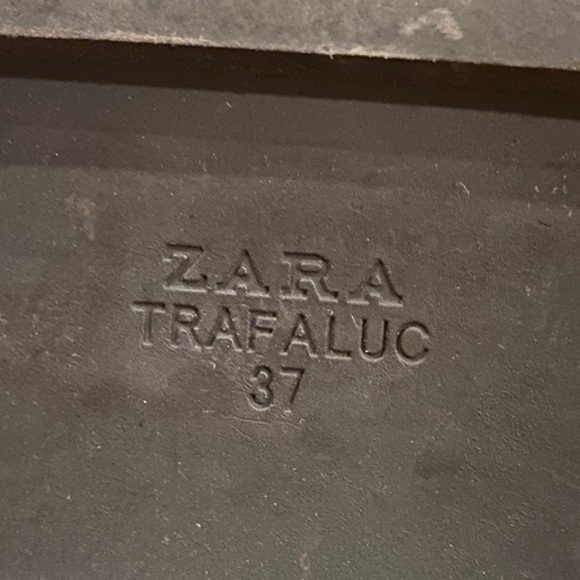 Zara 7 - Picture 12 of 12